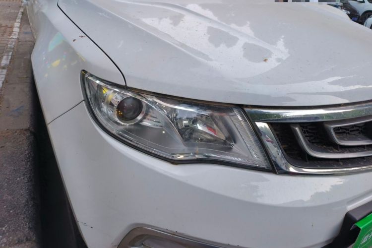 Used Geely Auto Emgrand X7 Sport 2016 2.0L Manual ZhiShang Version
