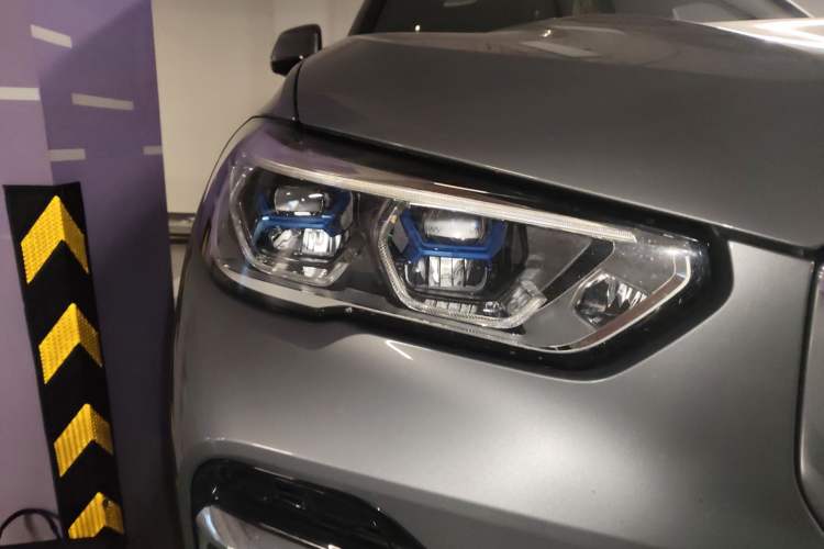 Used BMW X5 2022 Restyled xDrive 40Li M Sport Package
