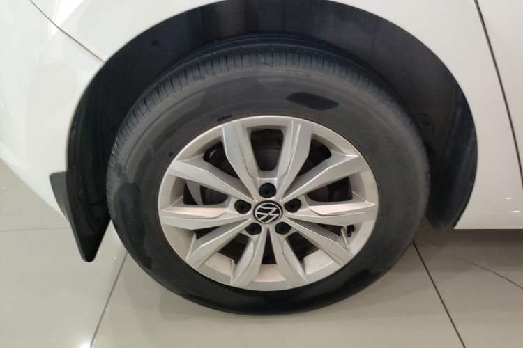 Used Volkswagen Polo 2021 Plus 1.5L Automatic Colorful Tech Edition Right Rear Wheel Hub