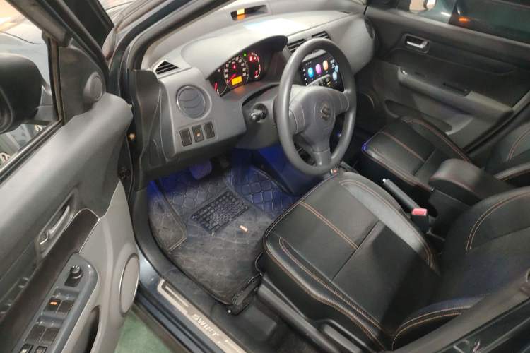 Used Suzuki Swift 2014 1.5L Automatic Fashion Edition Driver Seat