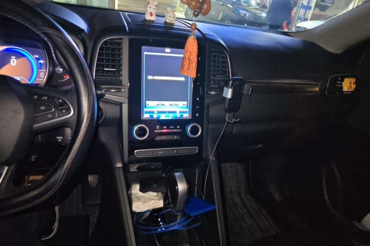 Used Renault Koleos 2017 2.5L Two-Wheel Drive Prestige Edition
