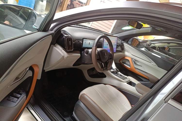 Used BYD Song Pro New Energy 2023 Champion Edition DM-i 110KM Excellence Model
