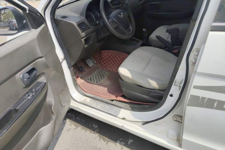 Used Wuling Hongguang 2014 1.2L Base Model China IV