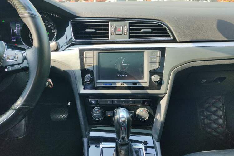 Used Volkswagen Lamando 2017 280TSI DSG Comfort Edition
