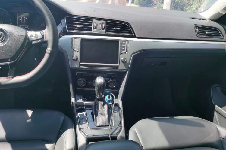 Used Volkswagen Lamando 2018 280TSI DSG Comfort Edition