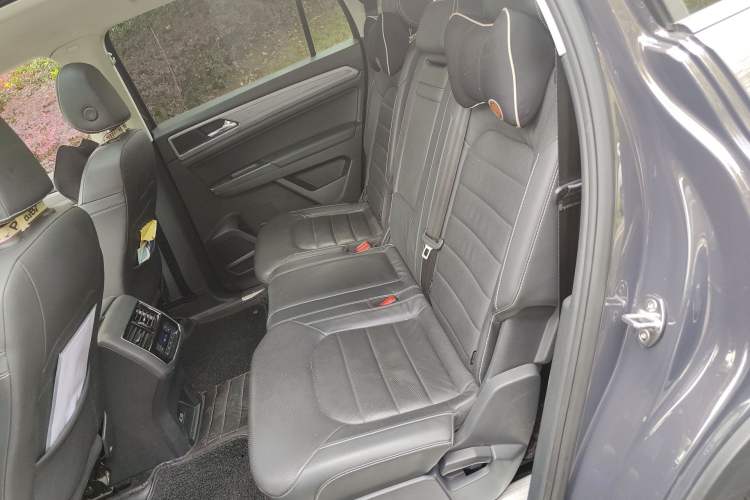 Used Volkswagen Teramont 2017 380TSI Four-Wheel Drive Luxury Edition Left Rear Seat