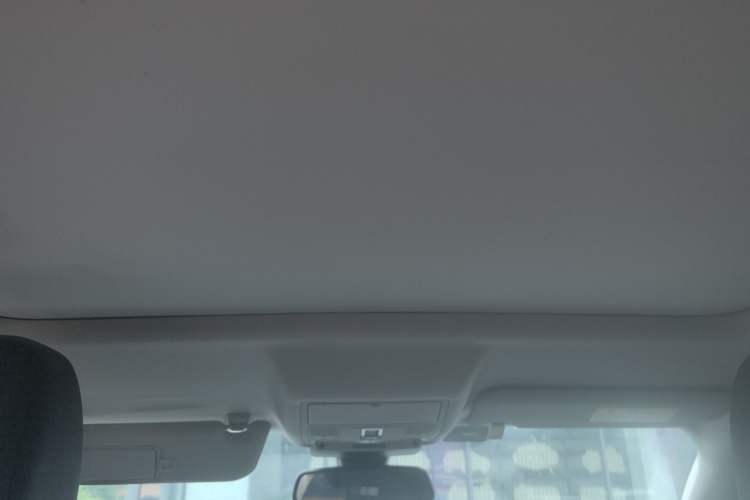 Used Jaguar E-PACE 2018 P200 China VI Headliner