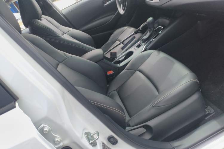 Used Toyota Levin 2021 185T CVT Luxury Edition
