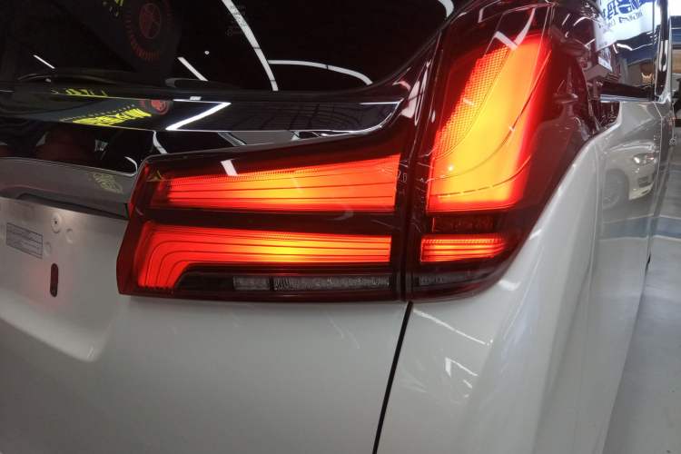 Used Toyota Alphard 2020 Dual-Engine 2.5L Prestige Edition