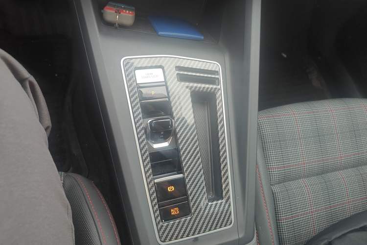 Used Volkswagen Golf GTI 2023 380TSI DSG GTI Gear Lever