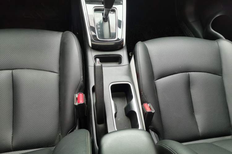 Used Nissan Sylphy 2021 Classic 1.6XL CVT Luxury Edition Gear Lever