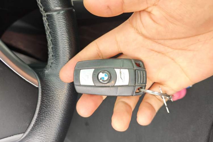 Used BMW 1 Series 2008 120i automatic transmission Vehicle Key