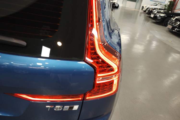 Used Volvo XC60 2018 T5 4x4 Smart & Sporty Edition