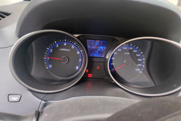 Used Hyundai ix35 2010 2.0L Automatic Two-Wheel Drive Elite Edition GLS