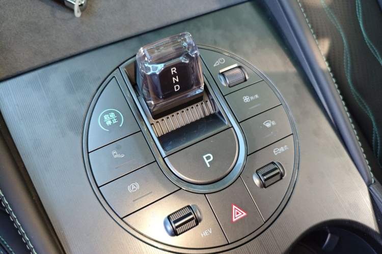 Used BYD Seal 06 New Energy 2024 DM-i 120KM Flagship Model