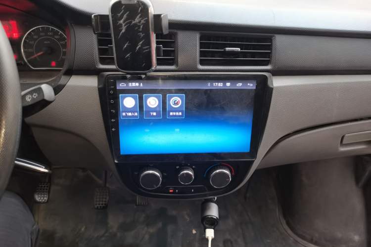 Used Wuling Zhiguang 2015 1.2L S Practical Model LSI
