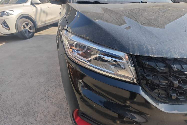 Used Dongfeng Fengon 580 2021 Revised ☆ Star Edition 1.5T Manual Luxury Version
