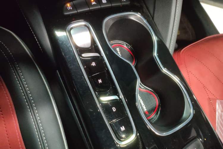 Used Buick Envision 2023 Encore S 652T Two-Wheel-Drive Luxury Model Gear Lever