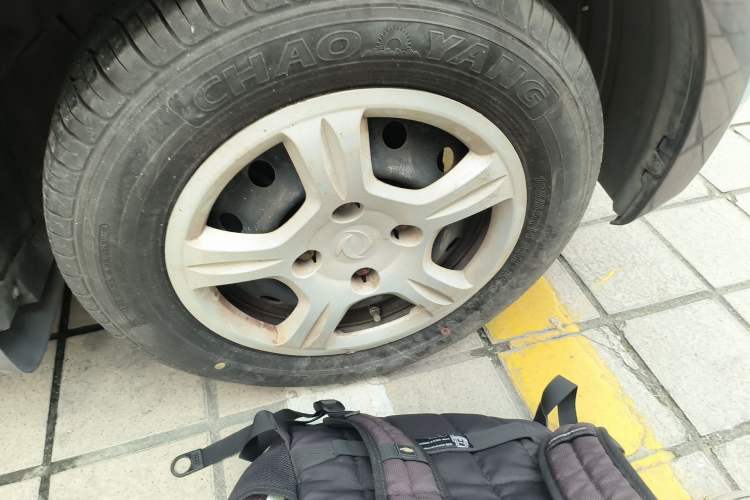 Used Dongfeng Fengon 330 2014 1.5L Manual Utility Version DK15