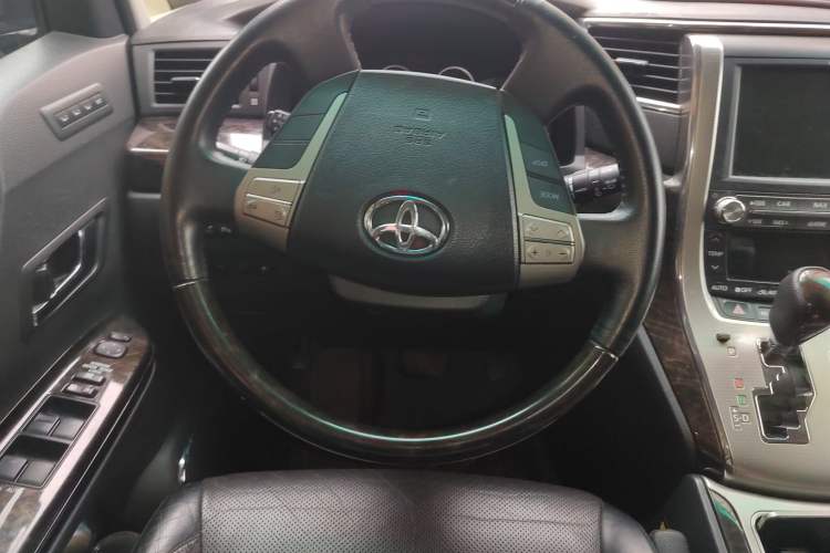 Used Toyota Alphard 2012 3.5L Luxury Edition Steering Wheel