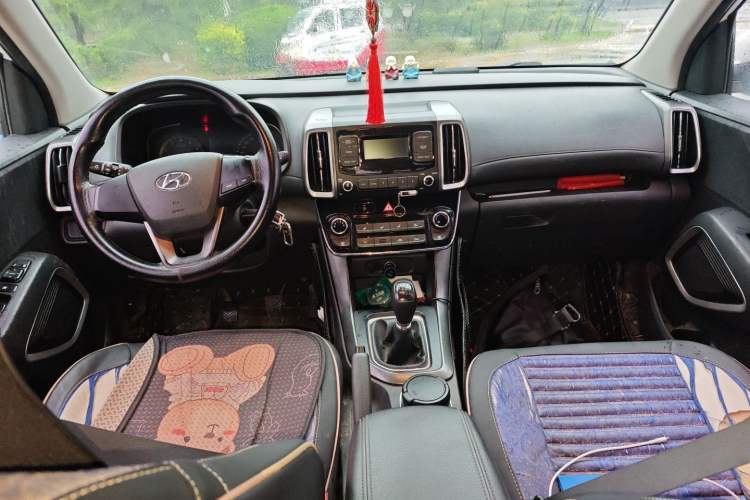 Used Hyundai ix35 2018 2.0L Manual Two-Wheel Drive Zhiyong·Changzhi Edition
