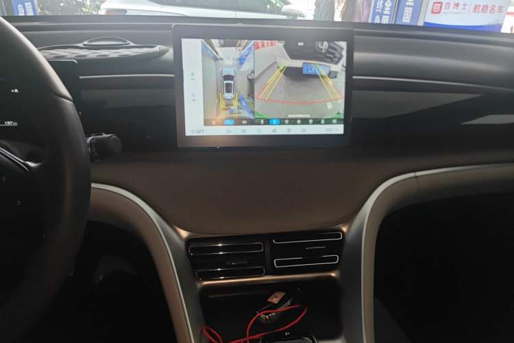 Used BYD Song Pro New Energy 2024 HONOR Edition DM-i 71KM Navigation Model