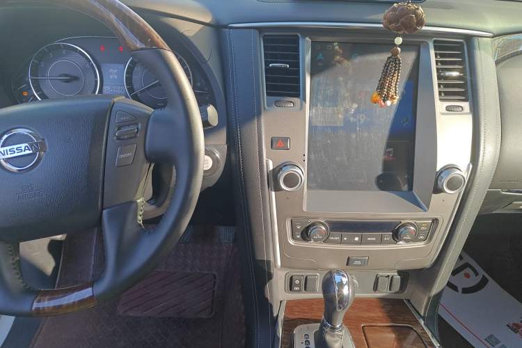 Used Nissan Patrol 2018 4.0L LinkedIn Edition