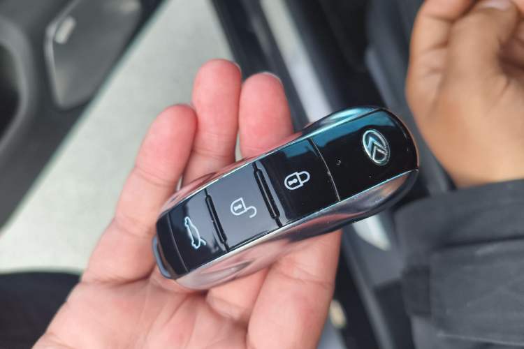 Used SERES SF5 2021 Four-Wheel Drive Freedom Expedition Edition
