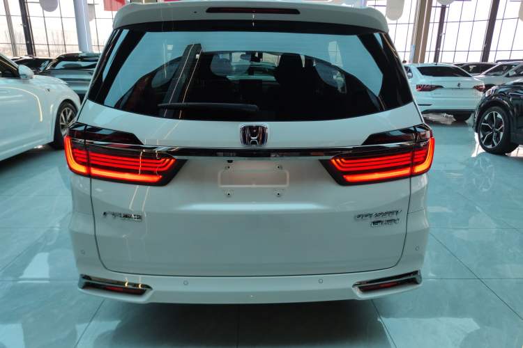 Used Honda Odyssey 2022 2.0L eHEV Sharp Enjoyment Edition