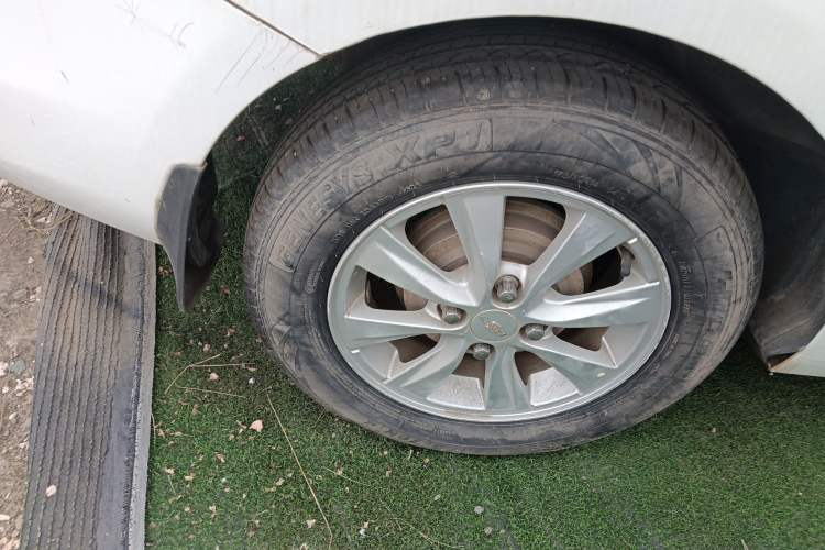 Used Chevrolet Sail 2015 Sail 3 1.5L Manual with Ideal Sunroof Edition
