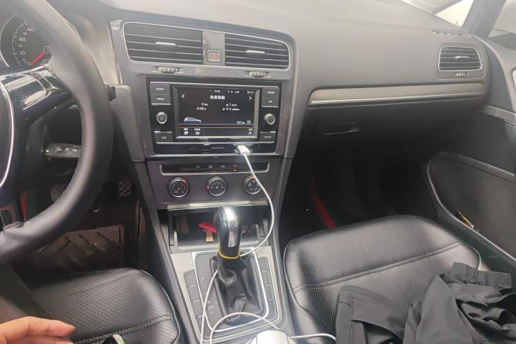 Used Volkswagen Golf 2016 230TSI Automatic Comfort Version