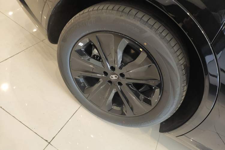 Used Hima Luxeed R7 2026 Model Pure Electric Max+ Exterior 5