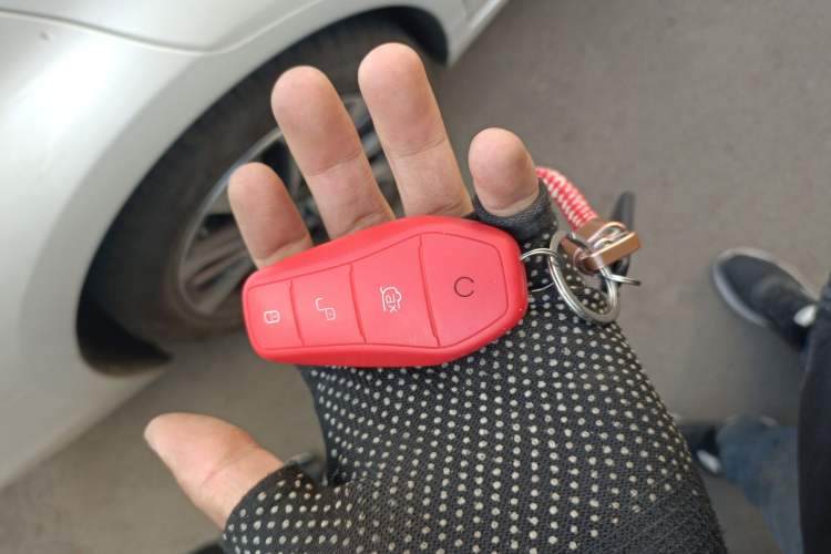 Used BYD Dolphin 2021 405 km Fashion Edition