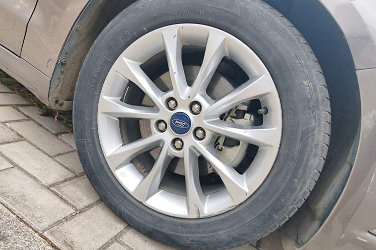 Used Ford Mondeo 2017 EcoBoost 200 Stylish Model
