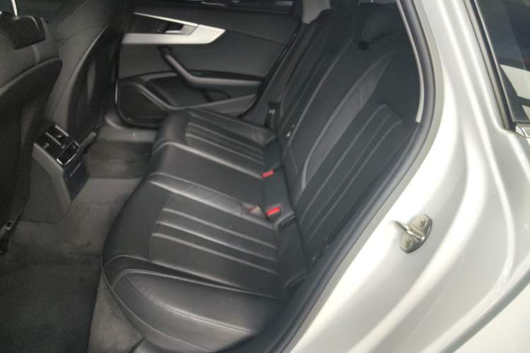 Used Audi A4L 2020 40 TFSI Fashion Dynamic Model
