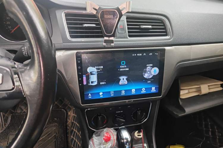 Used Volkswagen Lavida 2017 1.6L Automatic Comfort Edition
