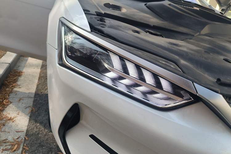 Used BYD Qin PLUS 2021 EV 500KM Luxury Model