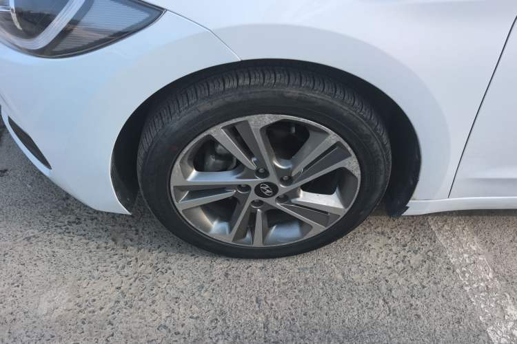 Used Hyundai Elantra (6th Generation / Lingdong) 2016 1.6L Automatic ZhiXuan – Elite Version
