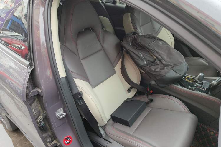 Used Lynk & Co 02 2019 High-Energy Edition 2.0T Automatic Two-Wheel Drive Shine Pro Edition China VI Standard