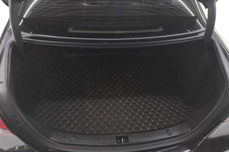 Used Mercedes-Benz E-Class 2022 E 260 L