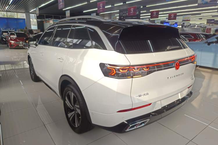 Used Volkswagen Tavendor 2023 380TSI Four-Wheel Drive R-Line Cruise Edition