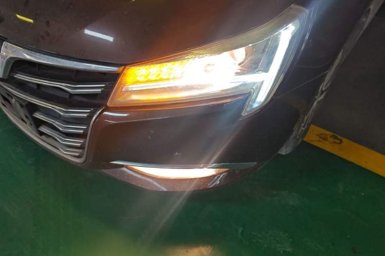 Used Luxgen 5 2015 1.8T Automatic ZhiZun Model
