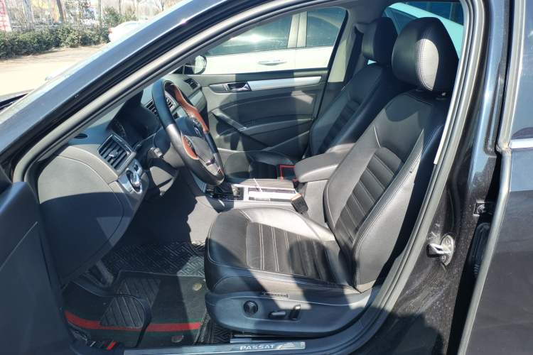 Used Volkswagen Passat 2015 1.8TSI DSG Prestige Edition