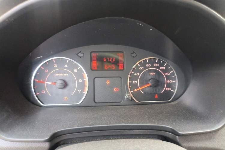 Used Wuling Hongguang V 2021 1.5L Jingqu Version LAR
