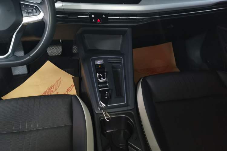 Used Volkswagen Golf 2021 280TSI DSG Pro Gear Lever