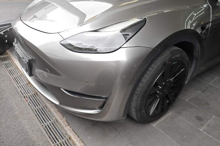 Used Tesla Model Y 2021 Standard Range Rear-Wheel Drive Version Left Front Headlight