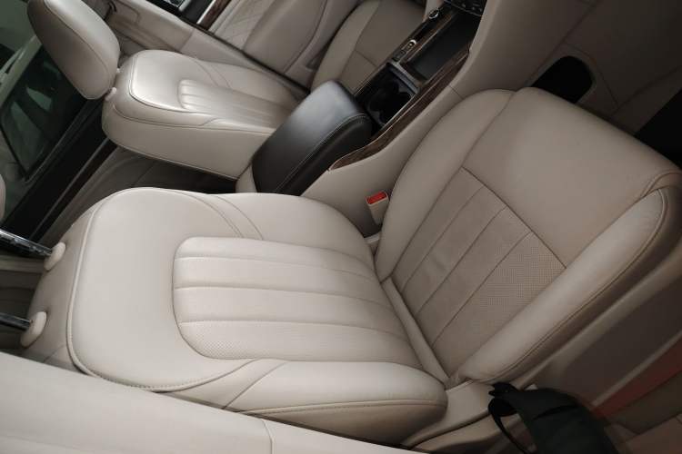 Used GAC Trumpchi M8 2018 320T Luxury Edition
