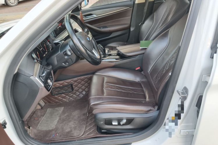 Used BMW 5 Series New Energy 2018 530Le Luxury Package Left Front Seat