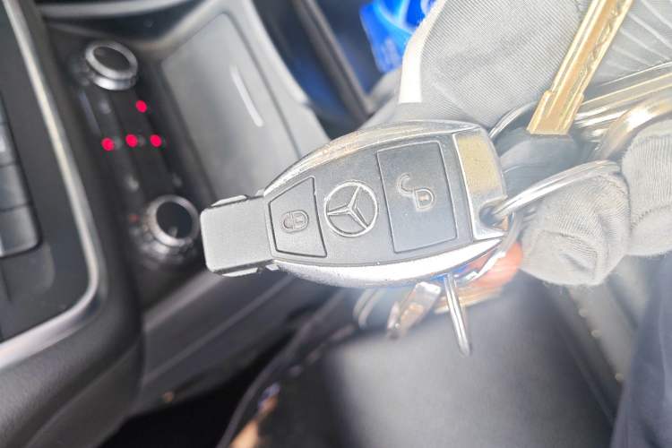 Used Mercedes-Benz GLA 2016 GLA 200 Sport Edition Vehicle Key