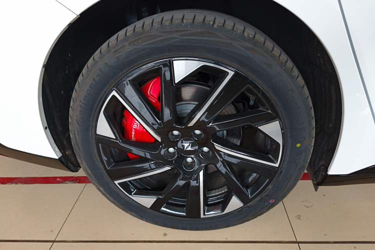 Used Dongfeng eπ eπ007 2024 All-Electric 620 RuYi Edition Right Rear Wheel Hub